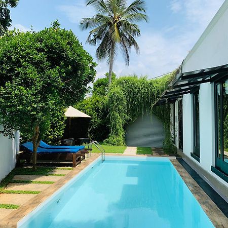 Milla Villa Hikkaduwa Buitenkant foto